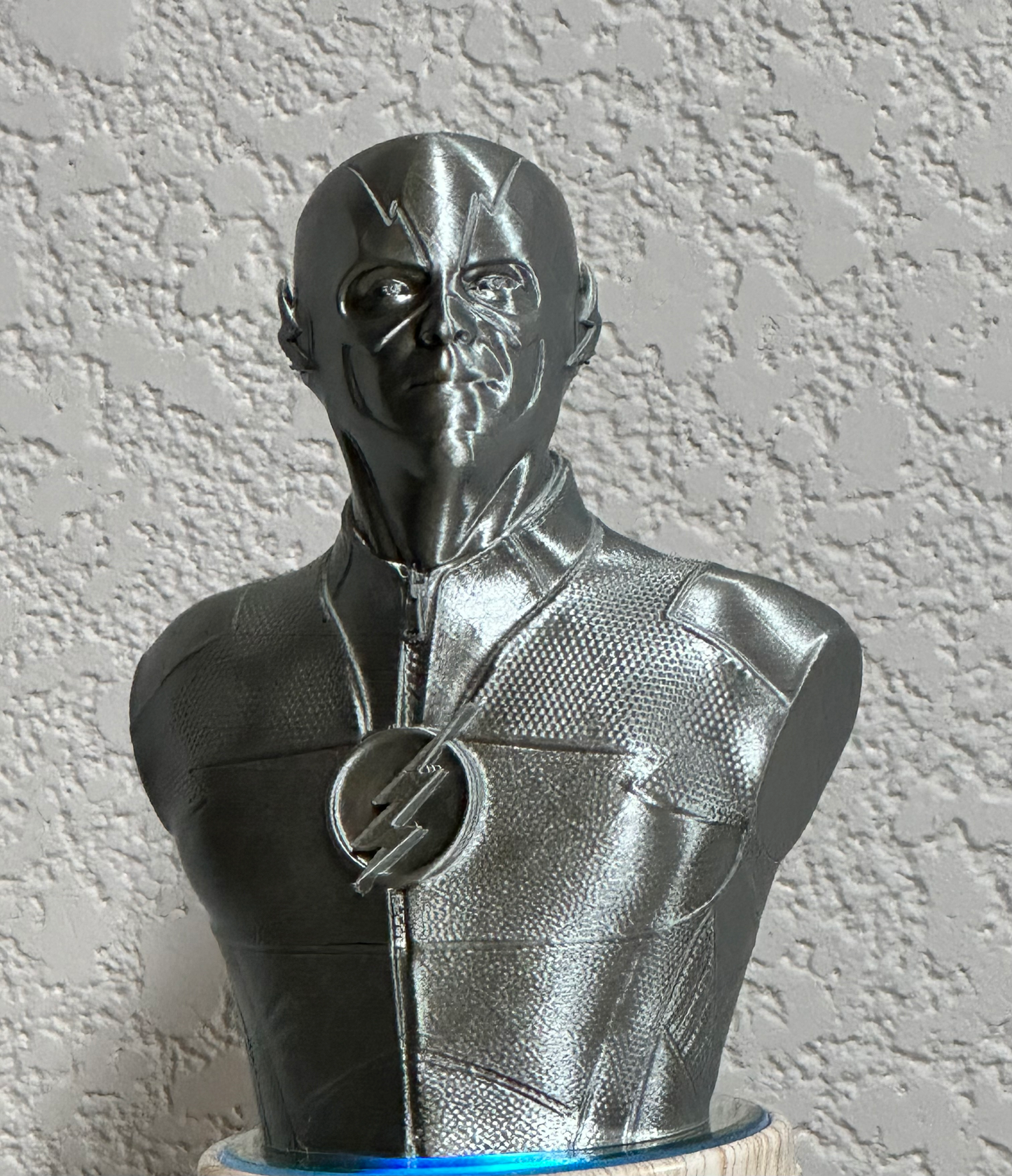 The Flash - Bust